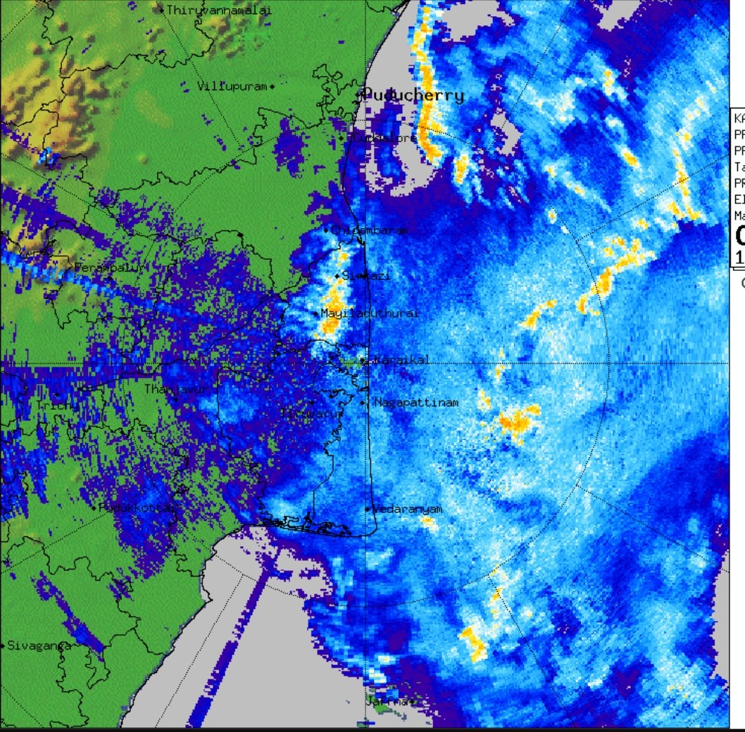 RainStorm_TN's tweet photo. Widespread rain event begins #Tamilnadu #Wellmarkedlow Dec 11-14.
Rain begins over the #Delta to #Chidambaram stretch. Then followed by #Puducherry #Cuddalore #Villupuram stretch will start getting it. Heavy to very heavy rains will occur.
#Chennai #Chengalpattu #Kanchipuram #Tiruvallur will start seeing rain in the coming hours. Heavy rains will be.
Later today rain clouds will be pushed to interiors #Tamilnadu
#Trichy #Perambalur #Pudukottai #Karur #Namakkal #Erode #Tiruppur #Coimbatore #Dindigul #Salem #Nilgiris #Kodai #Dharapuram , Ghats area all in for good rains, heavy to very heavy rains possible tomorrow and Friday.
Dec 12-14: Nilgiris kodai Valparai ghats zone will come under very heavy rains, even extreme rains, as low moving to Arabian sea via west interior. Moisture trap could lead to heavy downpour.
#Madurai #Karaikudi #Sivagangai #Ramnad #Vellore #Tiruvannamalai
#Ranipet surrounding will get heavy rains tomorrow.
Will update further.