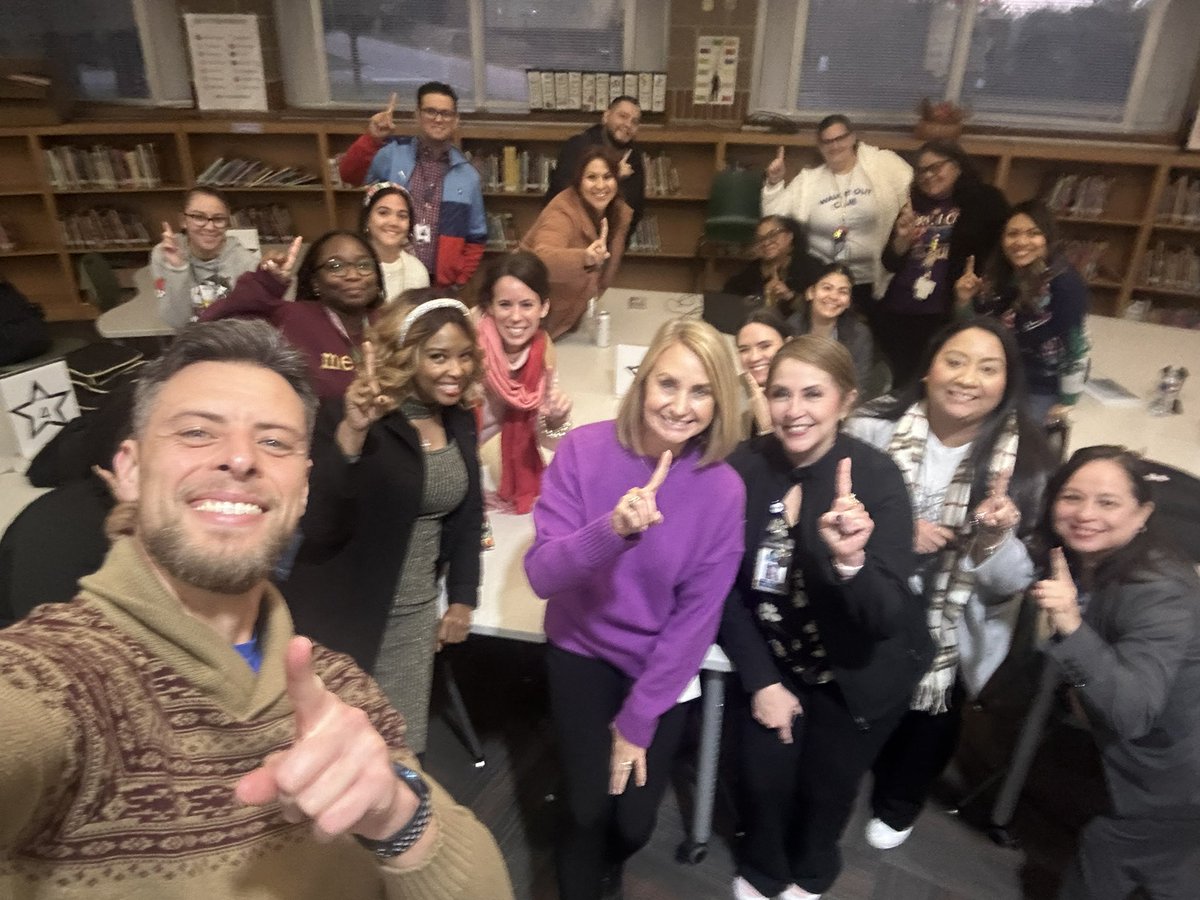 PathtoPinkston's tweet photo. Grateful for our dedicated teachers who participated in today’s focus group! Your first-hand insights and feedback help to guide our leadership decisions and strengthen our commitment to excellence! #Region1Excellence @MRamirezDISD @Beverly_A_Lusk @LourdesGarduno3 @SHussainDISD https://t.co/q2BBmPBdYo