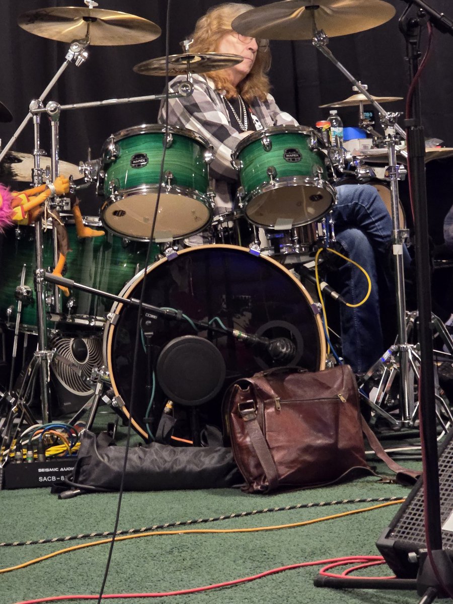 theTylerAims's tweet photo. Recording fun! Tyler Aims Band is back on the rehearsal studio working on new music! Stay tuned forore updates...
Tickets now on sale for the Gilby Clarke show Feb. 20th. Get your tickets now. Limited available still. https://t.co/OVd3UH82q3