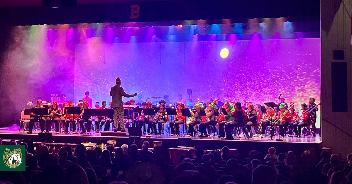bhs_stl's tweet photo. A great night of music was had at Bayless Auditorium. Thank you to our Bayless Broncho Bands for a phenomenal performance!
#BaylessALLIN
#BringTheStampede https://t.co/gvj1xTNv5f