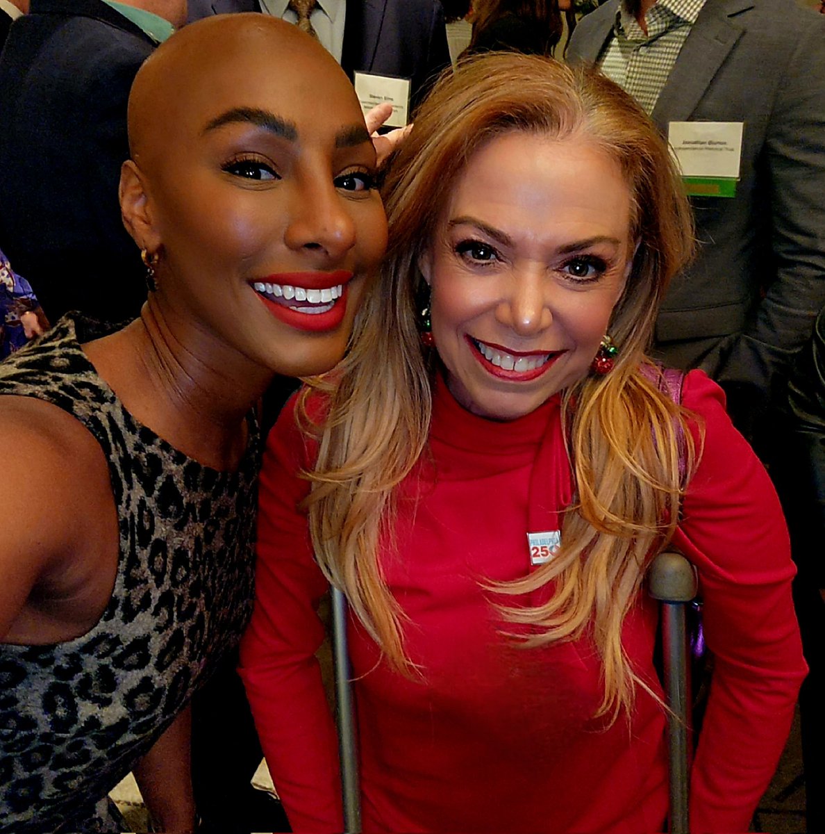 SheilaShowPHL's tweet image. Great job to @AzizaShuler @CBSPhiladelphia who served as Emcee for the 10th Annual Globy Awards for @GlobalPhila 🌐 at The Westin Hotel. Looking beautiful,  as always.

#WorldHeritageCity