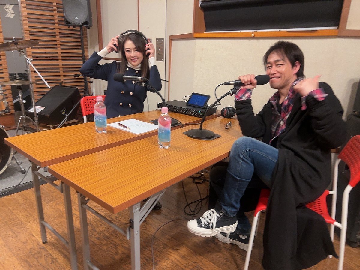 こんにちは😄

本日21時30分〜21時55分(土曜朝6:30〜再放送)
八王子FM #TokyoStarRadio
 #佐野美和 アグリーfeat. #山本淳一 です！
※生放送ではありません。
スマホ無料アプリListen Raidoダウンロード listenradio.jp/sp/ 全国で聴けます😊
公式サイト
775fm.com