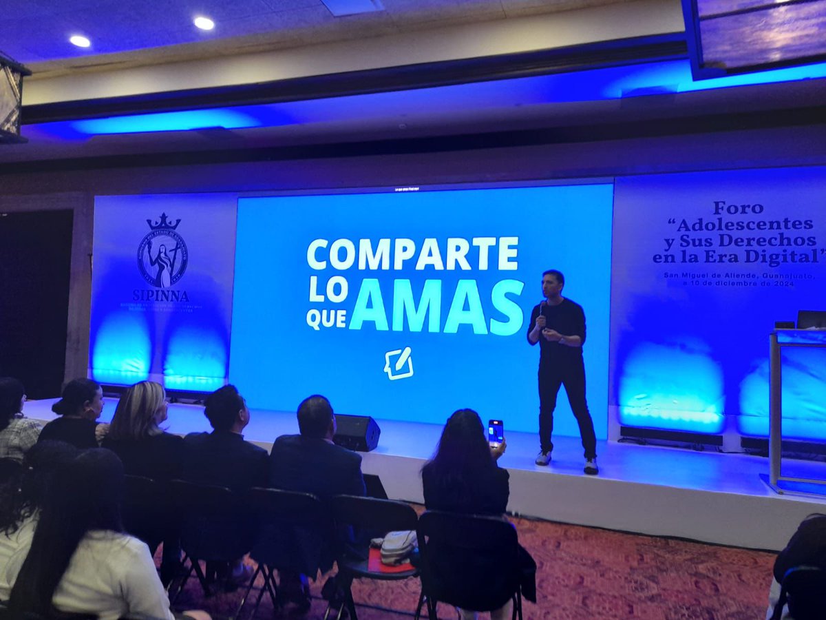 En el foro “Adolescentes y sus derechos en la era digital” reafirmamos el compromiso con la protección de niñas, niños y adolescentes en el mundo digital.  

Gracias a Roberto Ruz por inspirarnos a un uso responsable de la tecnología.
¡Construyamos juntos un futuro más seguro! 💻