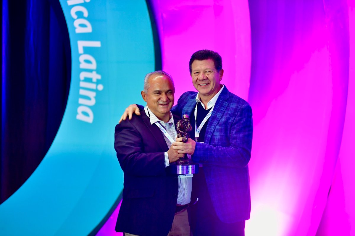 Feliz de haber recibido el premio al aguador 2024!! Un gran honor gracias ANEAS !!!!