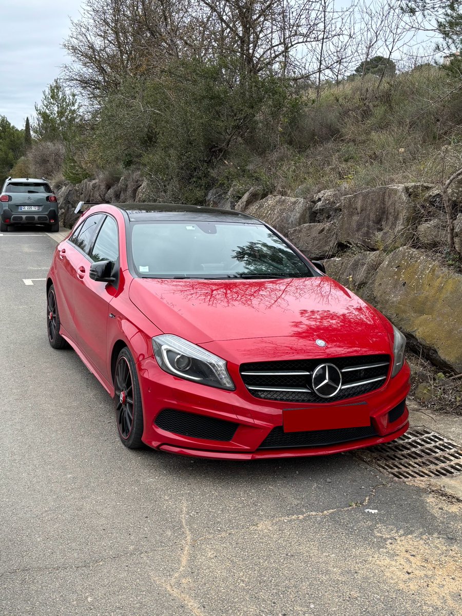 CarstonSpotter's tweet photo. Mercedes A45s AMG

Cherry day 🍒

📸 10/12/2024

-

-

-

#cars #spott #sport #pictures #photo #voiture #automible #road #beautiful #authentic #qualité #luxe #art #mecanic #concession #passion #artdevivre #Mercedes #A45s #AMG #carstonspotter https://t.co/RZV3bJzWDF