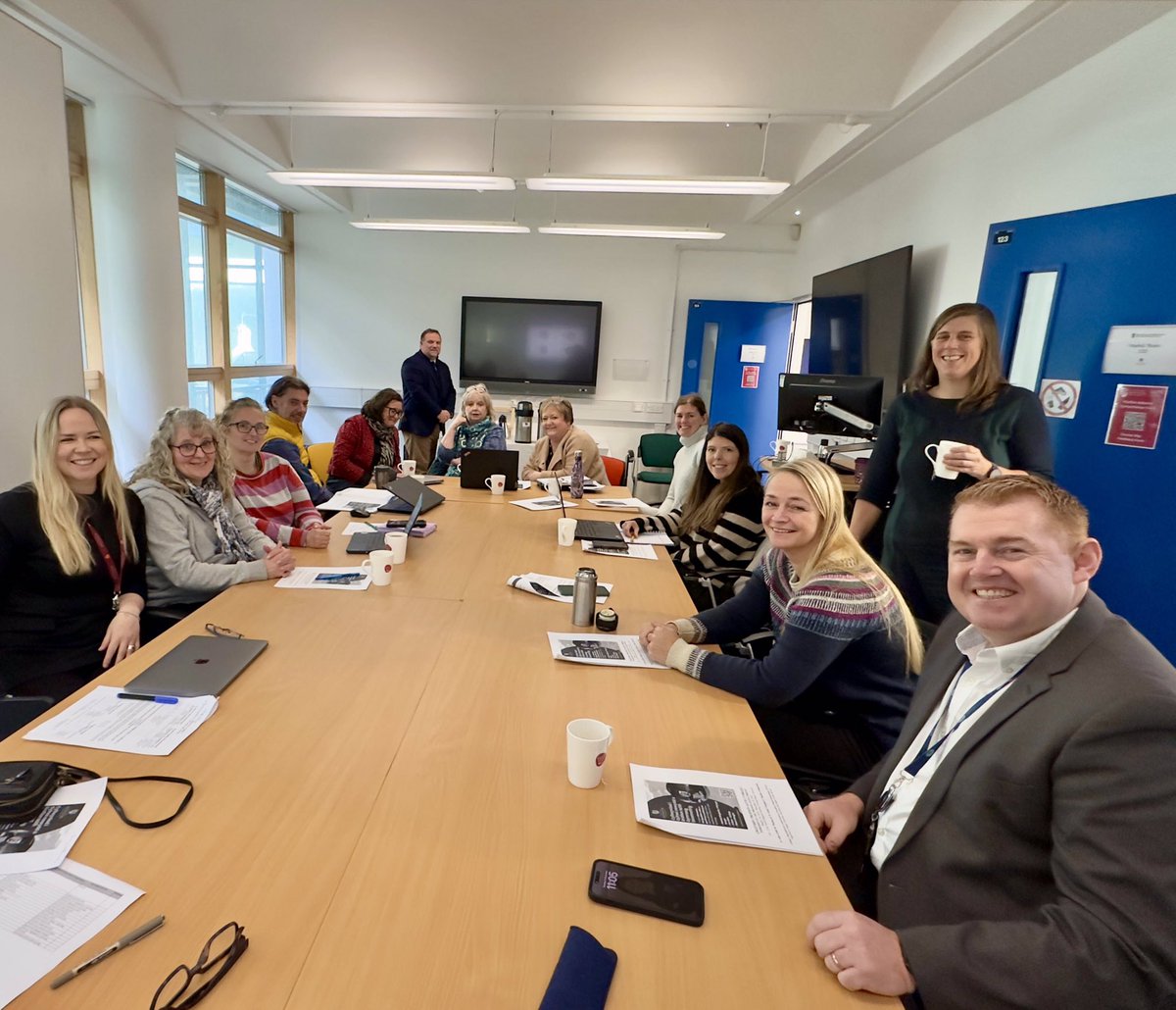 Enlli Thomas tweet media