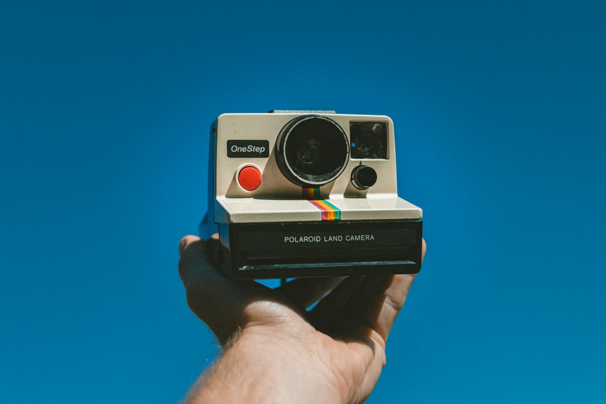 UsedPhotoPro's tweet photo. What camera are you wishing for for the holidays? 🎁
You can make you holiday budget go further when you buy sustainable pre-loved camera gear! 

#UsedPhotoPro https://t.co/RkQgaXv1bc