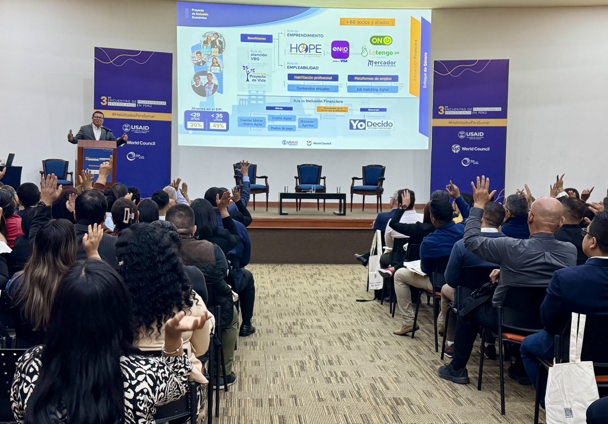 WoccuPie's tweet photo. #HabilitadosParaSumar | El 7DIC se realizó el 3er Encuentro de profesionales venezolanos en Perú, con el objetivo de relevar el impacto del proceso de habilitación profesional en el desarrollo laboral, personal y académico y su aporte a la sociedad y economía del país de acogida. https://t.co/TysJCOqjCJ