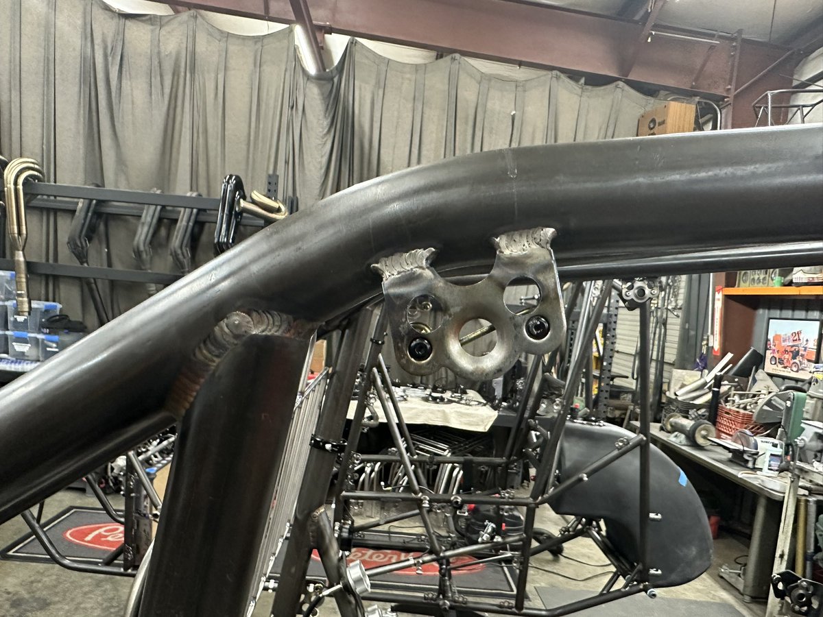 Calibone's tweet image. Nearly consecutive serial numbers, I just can’t wrap my head around it. I was more consistent at 15 years old the first week of VoTech class….