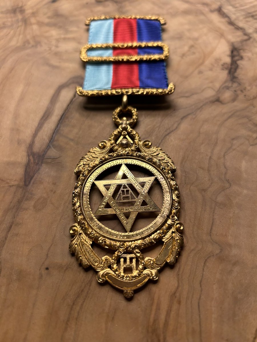 Masonic Jewels tweet media