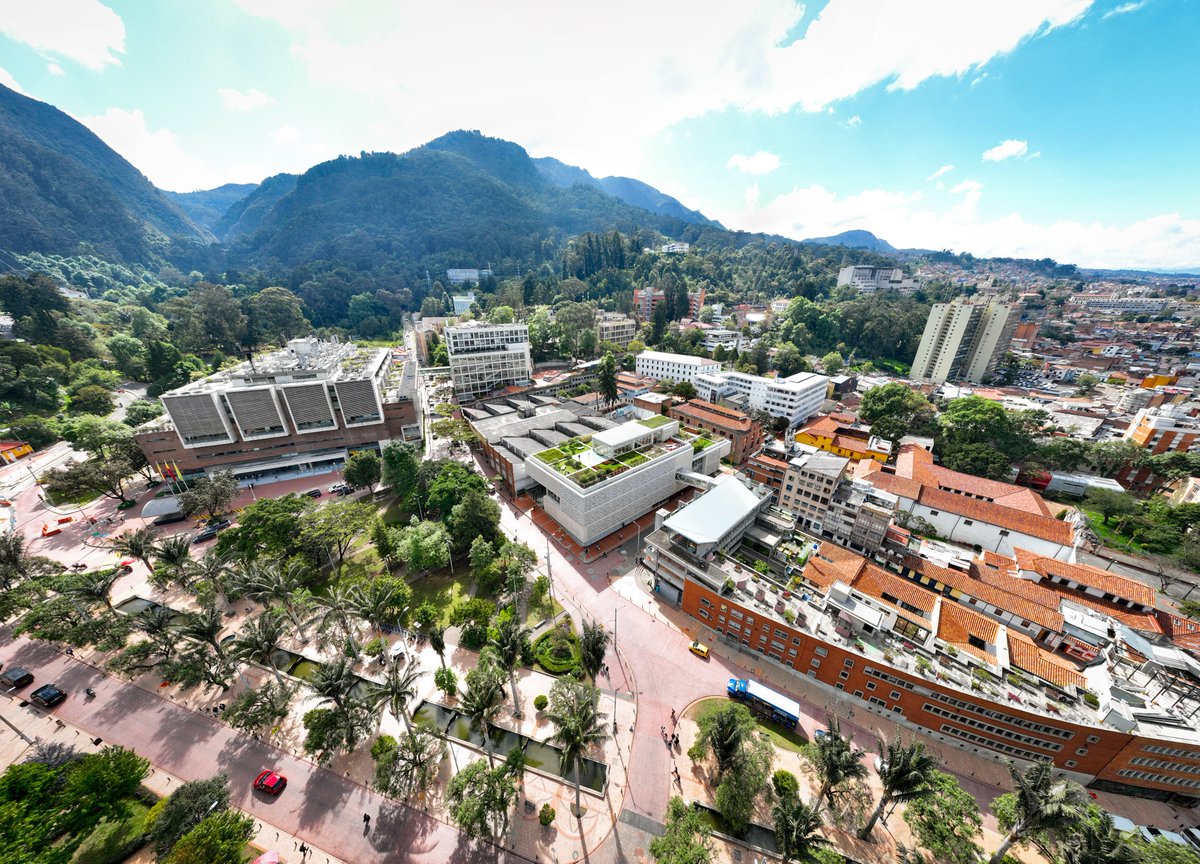 🌟 Impacto global, compromiso local 🌱🌍 ¡Uniandes sigue liderando en sostenibilidad! 💚 Somos la universidad número 1 en sostenibilidad en Colombia, ocupamos el puesto 61 en las Américas y el 224 a nivel global, según el QS World University Rankings: Sustainability 2025. 🏆

📈