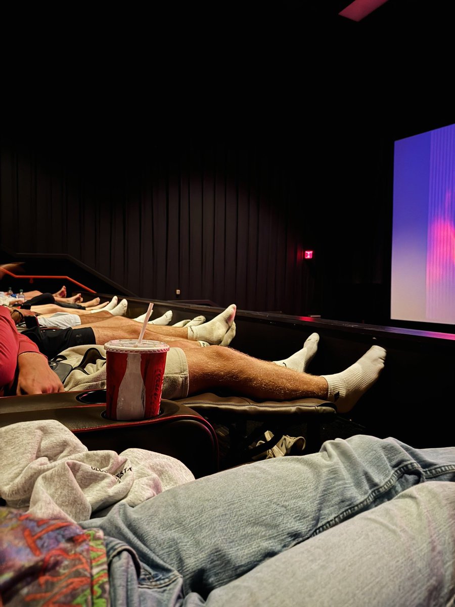 𝗱𝗮𝗻𝗻𝘆🫧💚 tweet media