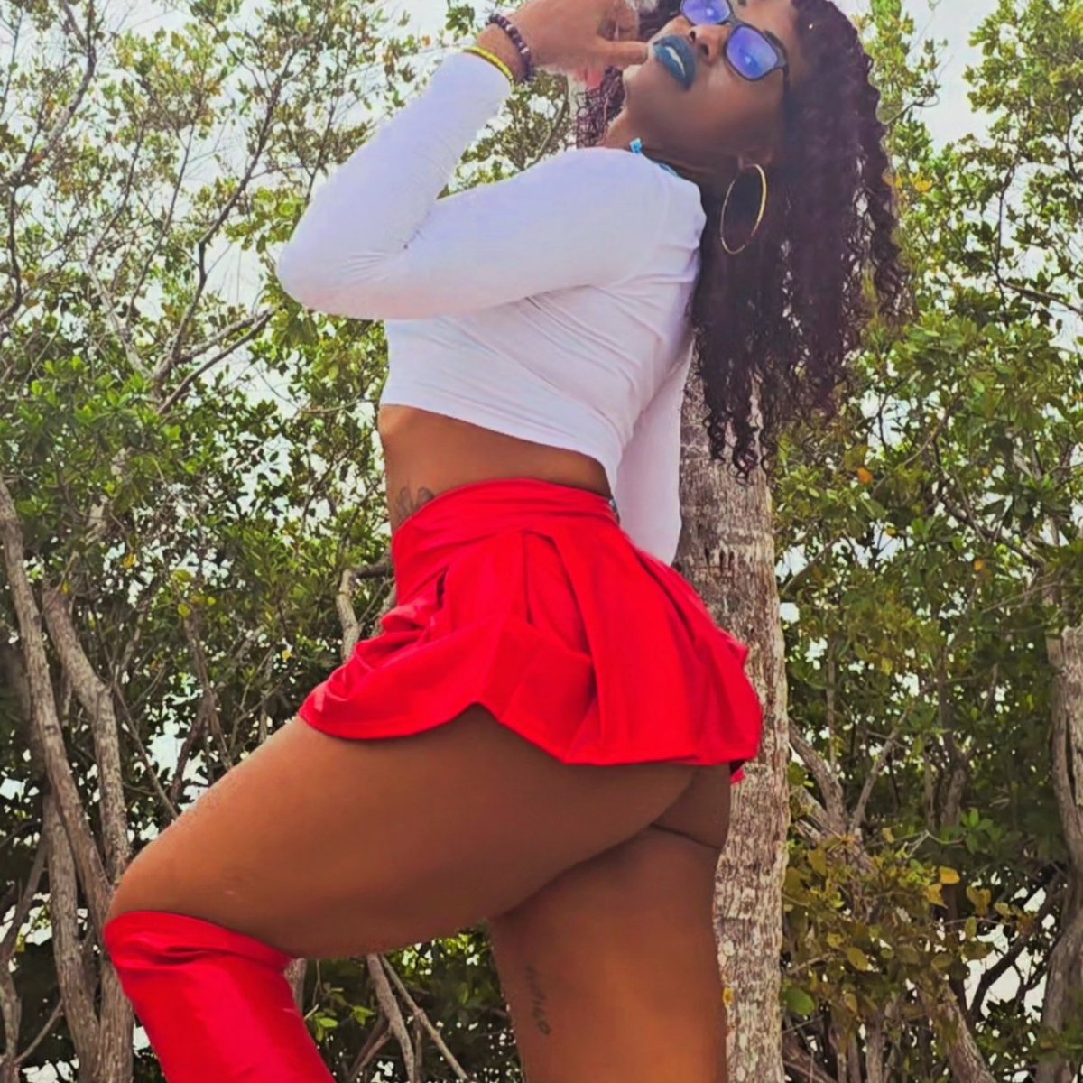 Content from xosyrensbellexo.official