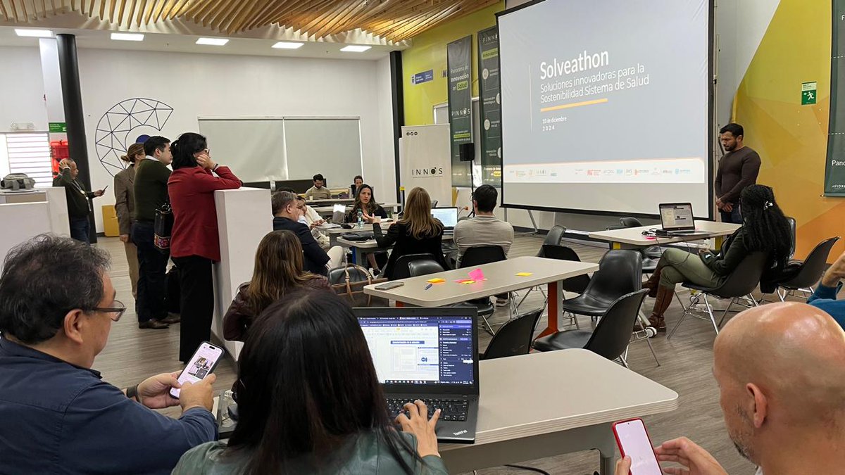 HUB_IEX's tweet photo. 💡Concluimos el primer día de la Solveathon resaltando la importancia de trabajar colectivamente las iniciativas para mejorar el sistema de Salud de Colombia.
¡Los esperamos mañana para continuar con la jornada!
#Solveathon #Salud #HUBiEX https://t.co/aSxiFCfcsF