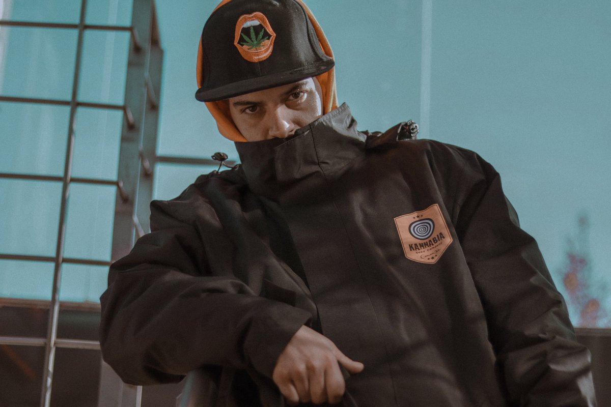 <a href="/taoshameless/">taoshamelessoficial</a> + @IntKannabia 🧡💚