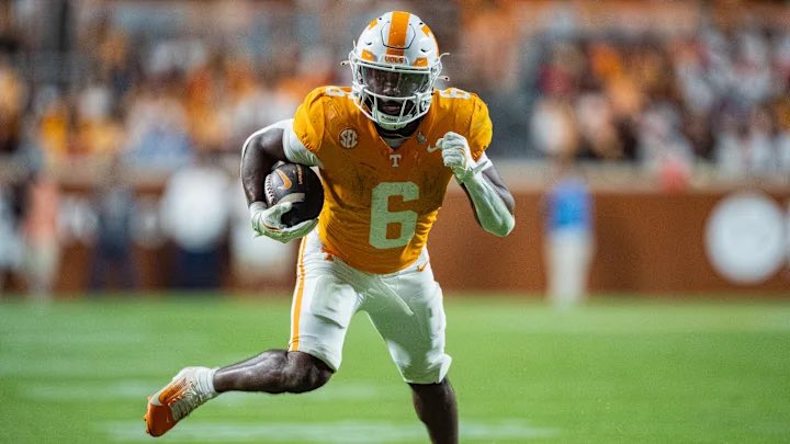 CollegeFBonX's tweet image. Like this tweet to vote for Dylan Sampson.

Vote in the following tweets. Voting ends 12/11 at 5pm ET.