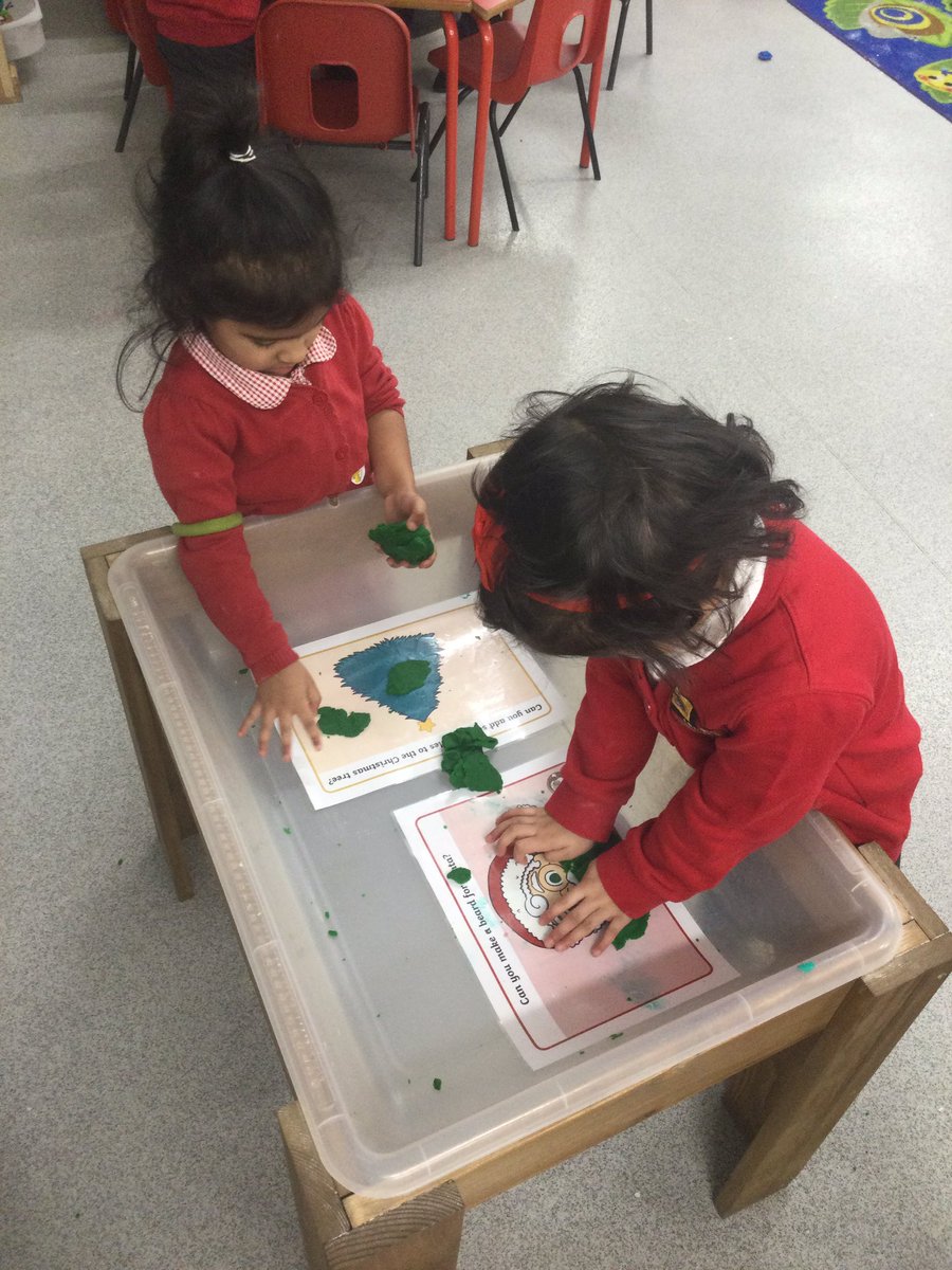 LeighPrimary's tweet photo. Nursery children were fantastic at using play dough and adding features to the different Christmas pictures. Children made Santa a hat and a beard, they added baubles to the Christmas tree. #PD #finemotor #playdoughfun #Christmastime #EAD https://t.co/AdYFUwSwgY