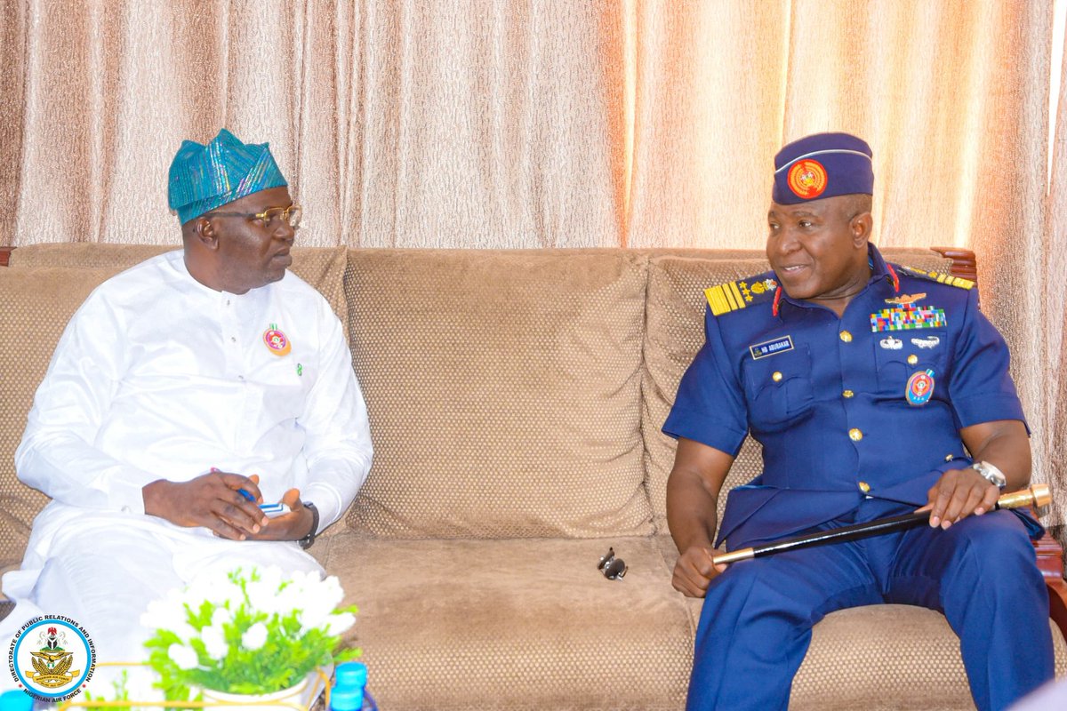 CAS_HBAbubakar's tweet photo. Today, 10 December 2024, I had the privilege of meeting with the Hon. Minister of Water Resources & Sanitation, Engr. Prof. Joseph Utsev, who extended a warm welcome. Our discussions focused on enhancing collaboration in water resource management and infrastructure development across NAF bases. A key area of focus was exploring ways to provide infrastructure that supports AFIT’s training efforts. I am looking forward to the positive impact this partnership will have on operational efficiency and national development.