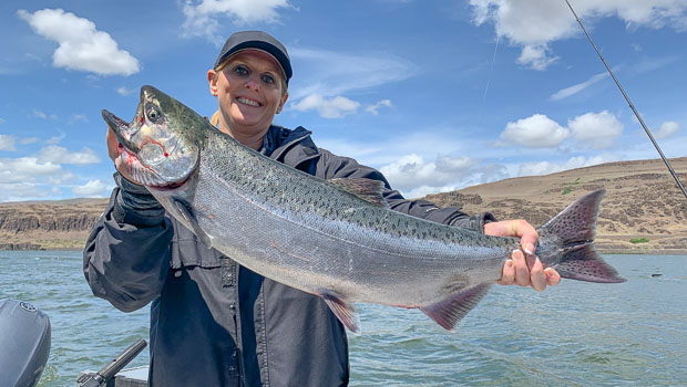 lancefisherpdx's tweet photo. We just got our first glimpse of the 2025 Columbia River Spring and Summer Salmon preseason forecast. Looking forward to the coming year. https://t.co/dOkSr6Ojd5

#lancefisherfishing #columbiariver #salmonfishing https://t.co/kfXWjJYFL4