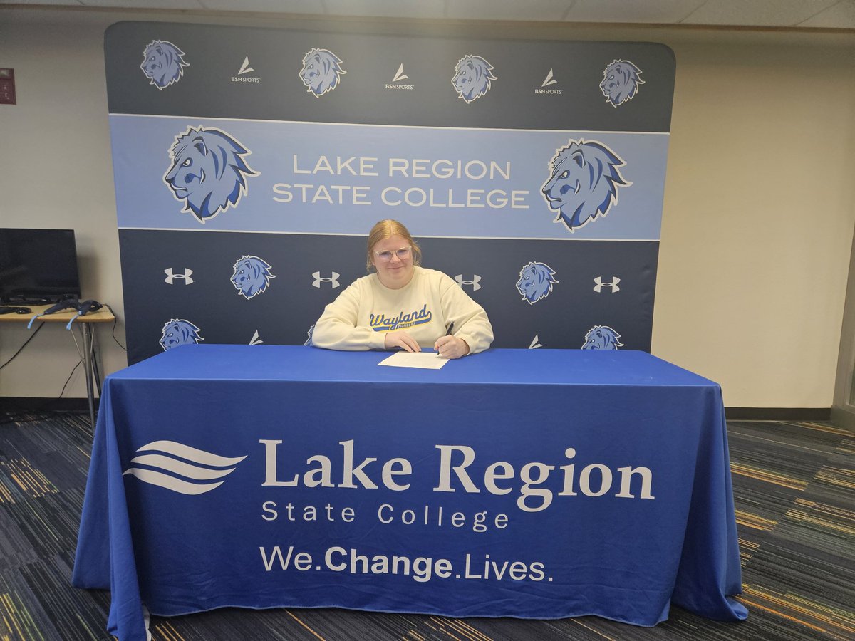 LRSC Softball tweet media