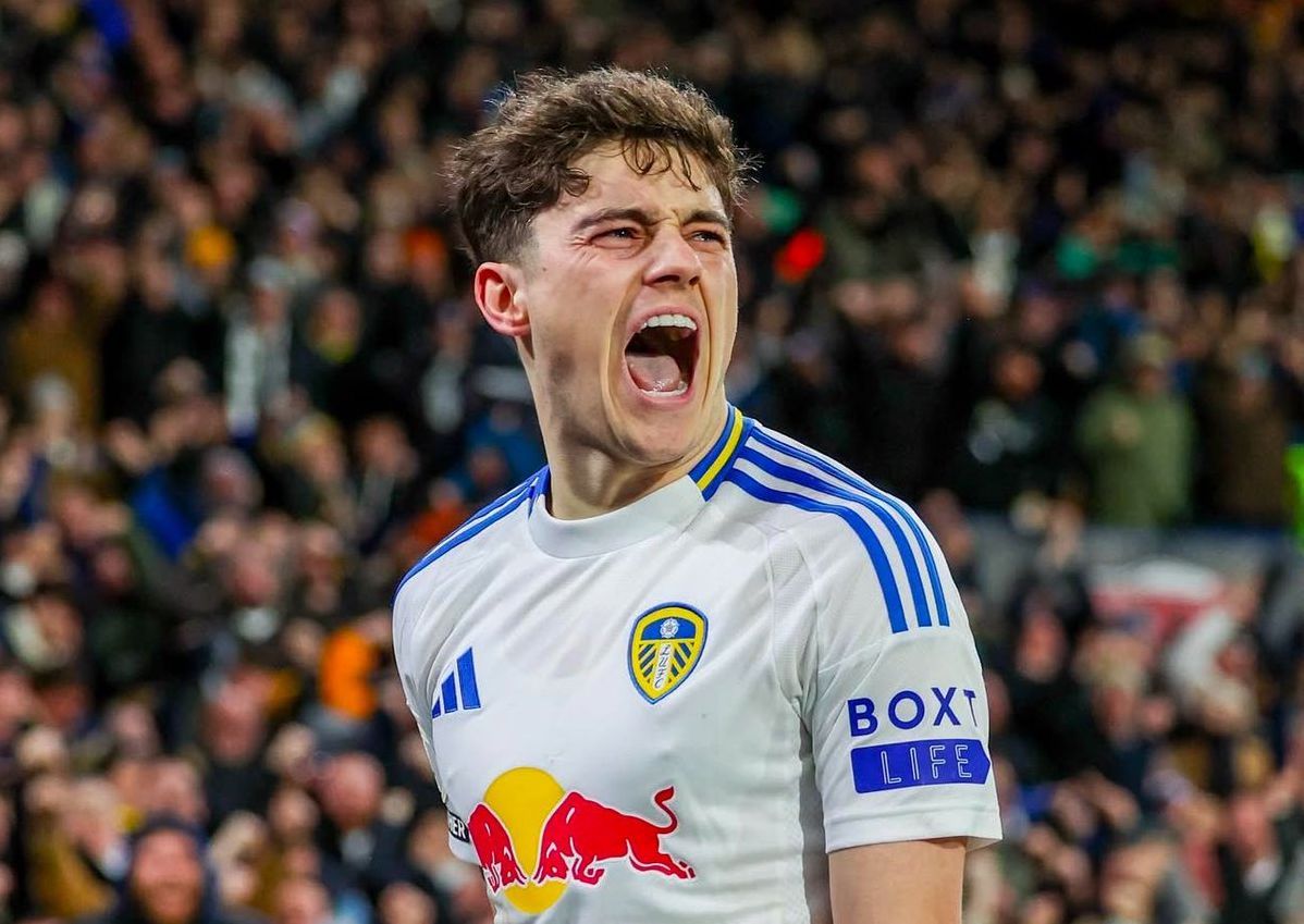 LayneBritton's tweet photo. DJ you beauty man of the match for me 💪🔥
#Lufc #LeeMid #DanJames 🏴 #LeedsUnited https://t.co/QTcSNUn64v