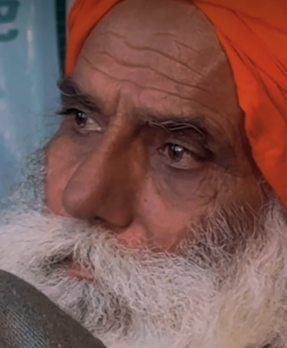 Harman_Zaildaar's tweet photo. ਇਹਨਾਂ ਅੱਖ਼ਾਂ ਦੀ ਉਡੀਕ ਮੁਕਾਈਏ,
ਚਲੋ, ਕਦਮਾਂ ਨਾਲ਼ ਕਦਮ ਮਿਲਾਈਏ ।
 #अनशन_से_आंदोलन https://t.co/3yTPhSl0vi