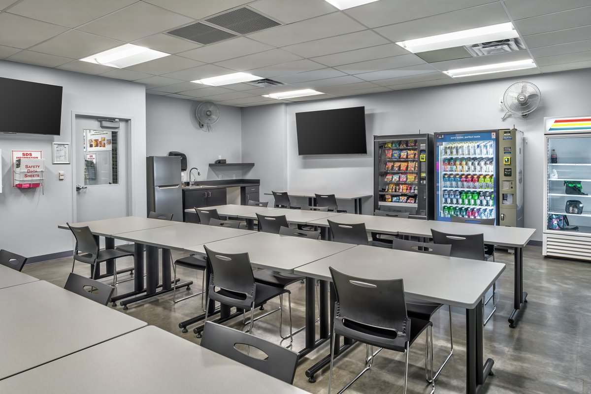 FCL Builders tweet media