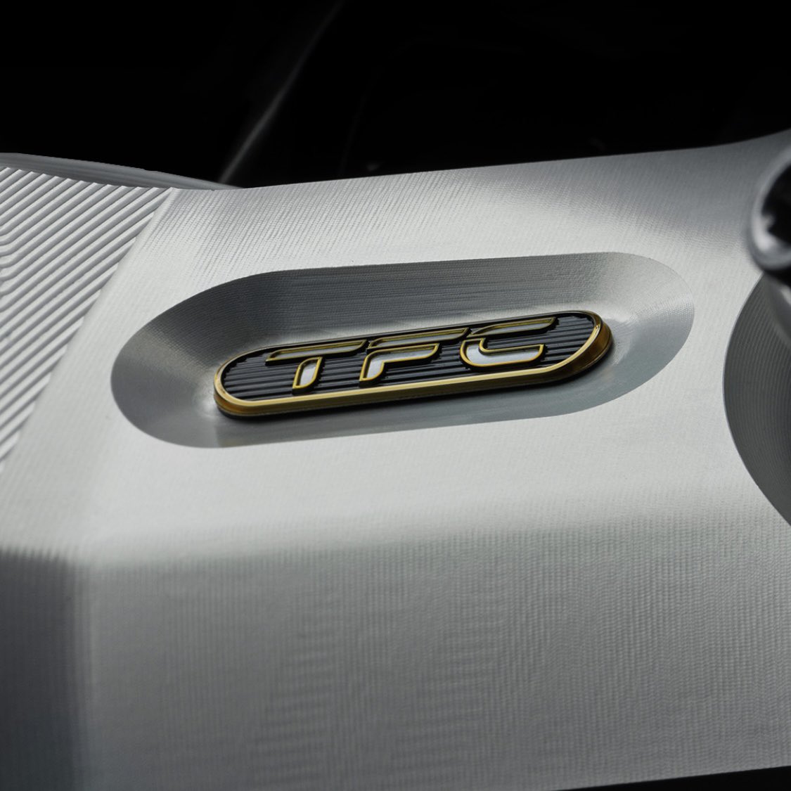 TriumphTokyoBay's tweet image. Bobber TFC 世界750台限定。
はぁ〜カッコよ🥰
#triumph #bobber