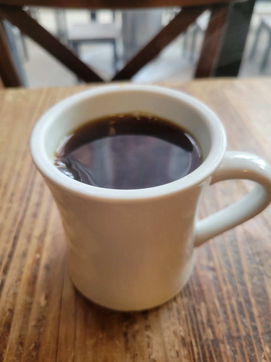 137's tweet image. ほとんど眠れなくて朝活