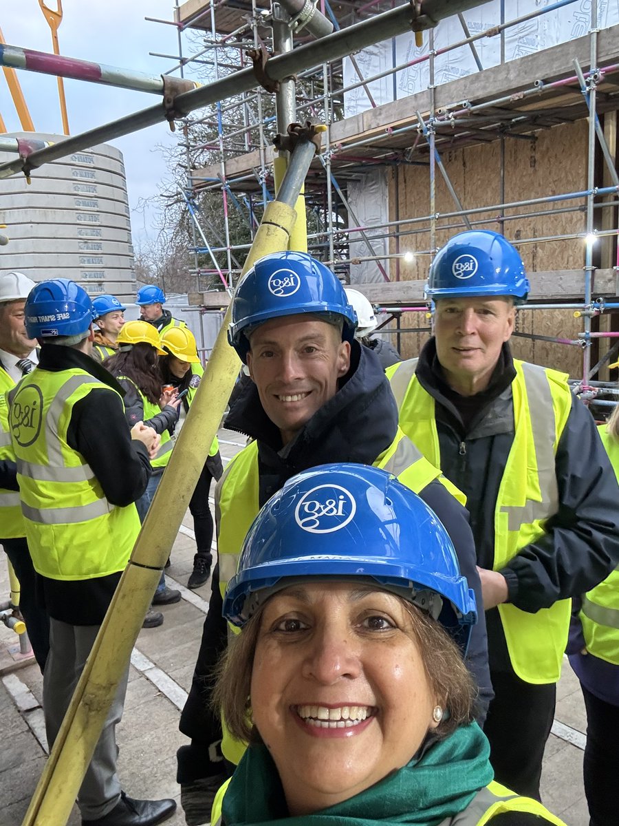 Agam Jung (@agamjung) on Twitter photo A very Happy charity team and fundraisers .. all tirelessly working keeping the event flowing <a href="/LDShospcharity/">Leeds Hospitals Charity</a> <a href="/esther_wakeman/">Esther Wakeman ๐ (she/her)</a> A very Happy charity team and fundraisers .. all tirelessly working keeping the event flowing <a href="/LDShospcharity/">Leeds Hospitals Charity</a> <a href="/esther_wakeman/">Esther Wakeman ๐ (she/her)</a>