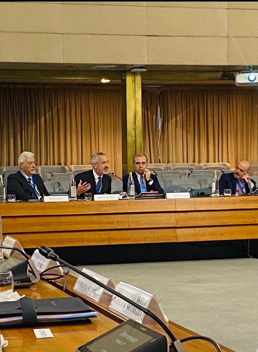 Nallocca77's tweet photo. I spoke at the International Anti-Corruption Day 2024 at the Farnesina alongside leaders like #Tajani, #Piantedosi, #Nordio, #Busia, #Severino, and #Cormann. I emphasized the need for stronger governance and endorsed the @BusinessatOECD #ZeroCorruption Manifesto. https://t.co/7zxyQauvGz