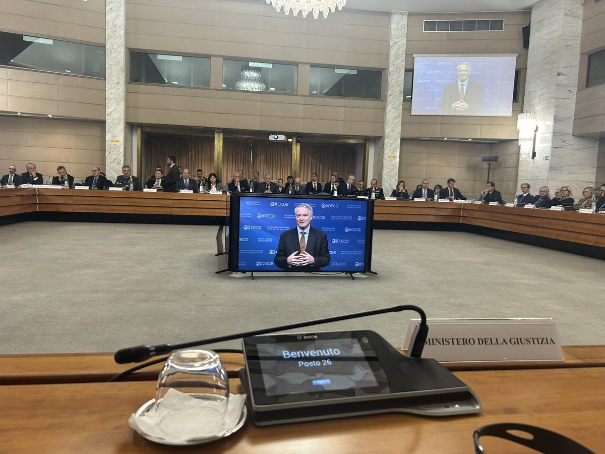 Nallocca77's tweet photo. I spoke at the International Anti-Corruption Day 2024 at the Farnesina alongside leaders like #Tajani, #Piantedosi, #Nordio, #Busia, #Severino, and #Cormann. I emphasized the need for stronger governance and endorsed the @BusinessatOECD #ZeroCorruption Manifesto. https://t.co/7zxyQauvGz