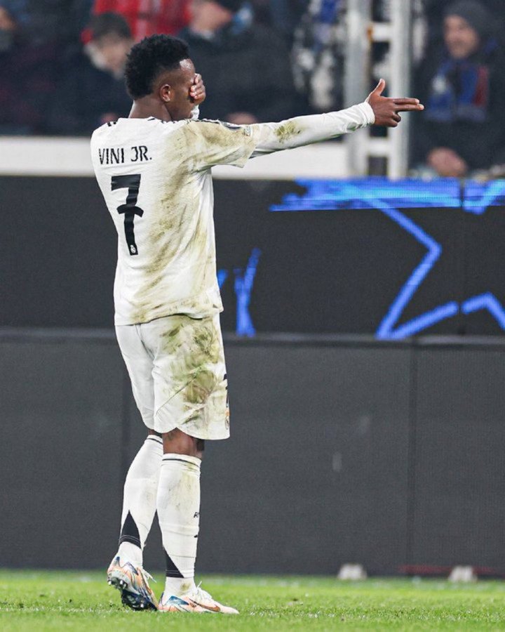Elprofsor's tweet photo. Siw se Fan Real Madrid retweet post sa 
I wanna see something https://t.co/7973vv4711