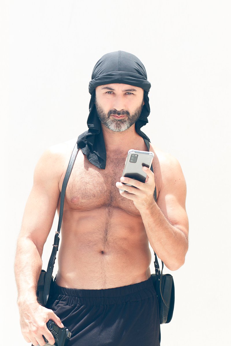 Estamos a un saludo de distancia!!!!