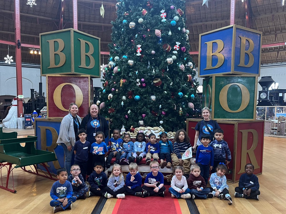 Mrs.Sloan tweet media