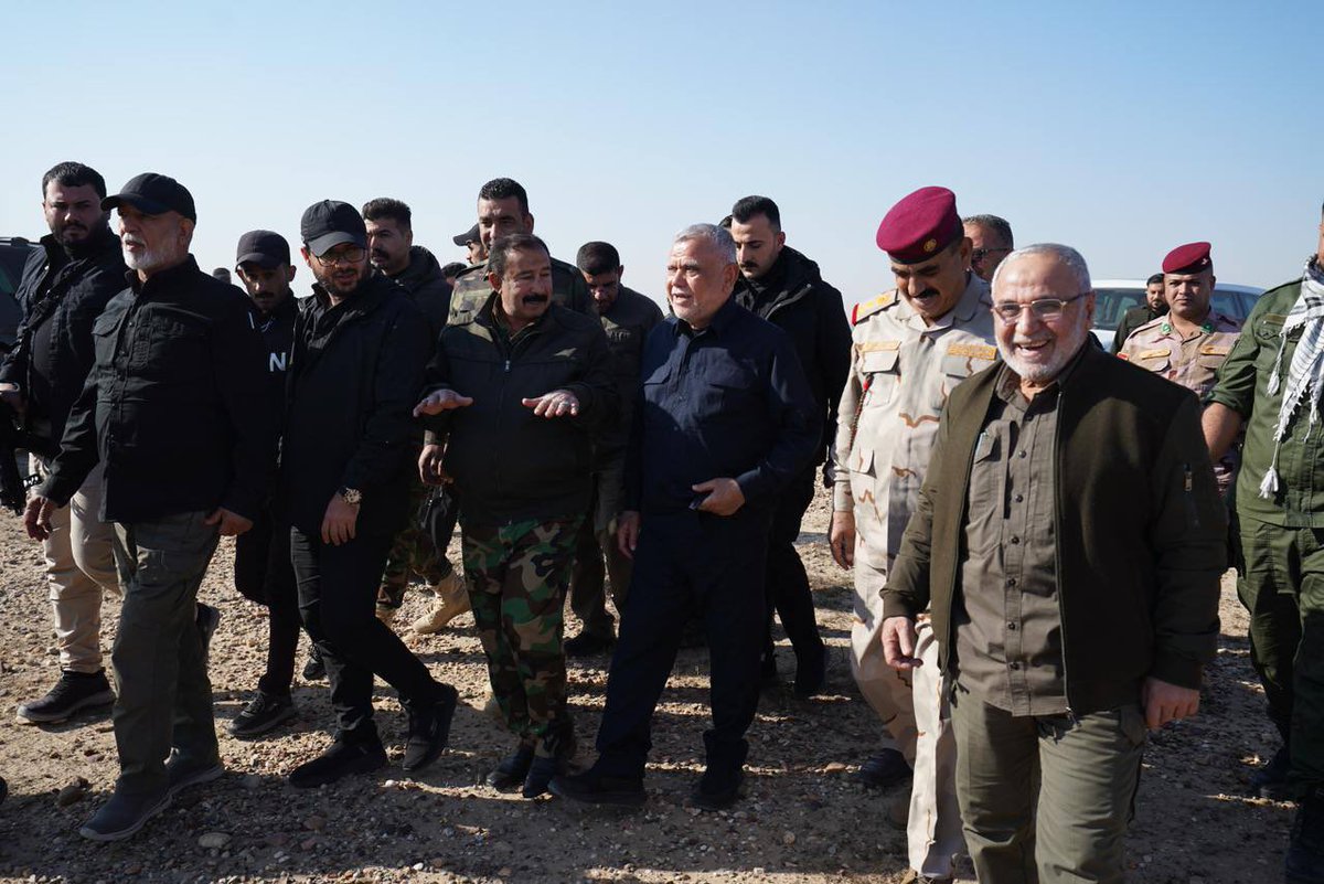 asssp89's tweet photo. شيخ المجاهدين يزور مختلف القواطع العسكرية في صلاح الدين و يزور قيادة الفرقة الثالثة شرطة أتحادية https://t.co/f0SWLOrZf7