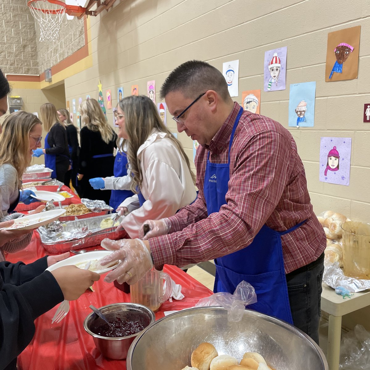 McKercher LLP (@mckercherllp) on Twitter photo Today, members of the <a href="/McKercherLLP/">McKercher LLP</a> team had the privilege of serving a #CareAndShare Saskatoon Turkey Holiday Lunch. It was heartwarming to see so many smiles on the kids' faces as they enjoyed their full plates and cups of chocolate milk!
#YXECommunity #HappyHolidays Today, members of the <a href="/McKercherLLP/">McKercher LLP</a> team had the privilege of serving a #CareAndShare Saskatoon Turkey Holiday Lunch. It was heartwarming to see so many smiles on the kids' faces as they enjoyed their full plates and cups of chocolate milk!
#YXECommunity #HappyHolidays