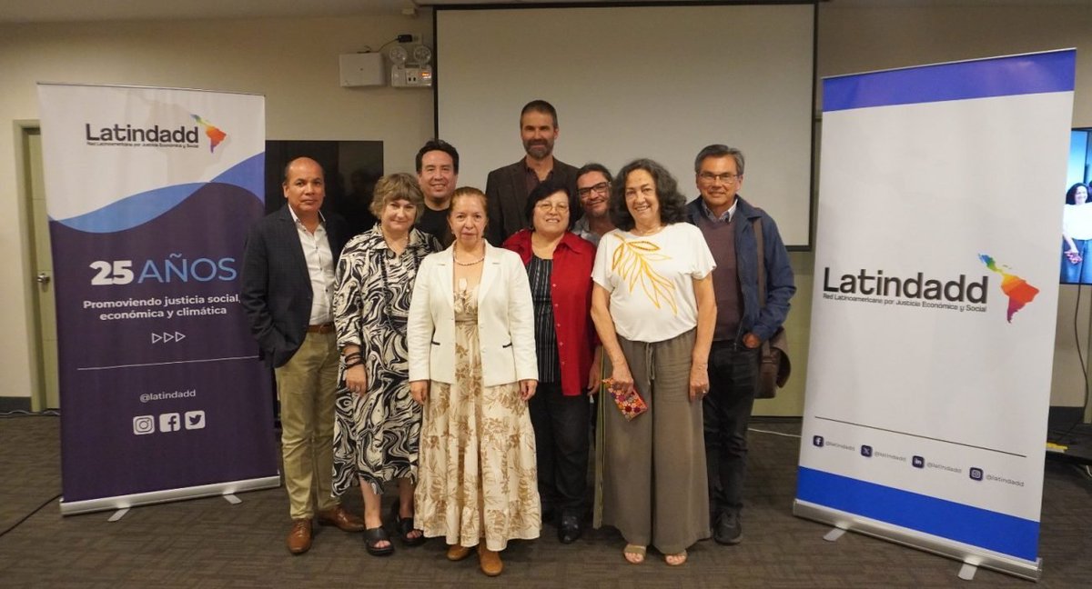 IntegracionSES's tweet photo. 🔷 Con la participación de representantes de 28 organizaciones y dos miembros a título personal, el sábado 7/12 se desarrolló en Lima la Asamblea de la Red Latinoamericana por Justicia Económica y Social (@latindadd).

👉 Conoce al nuevo Consejo Directivo: https://t.co/t0HBxUbH38 https://t.co/QSUaKyoIcF