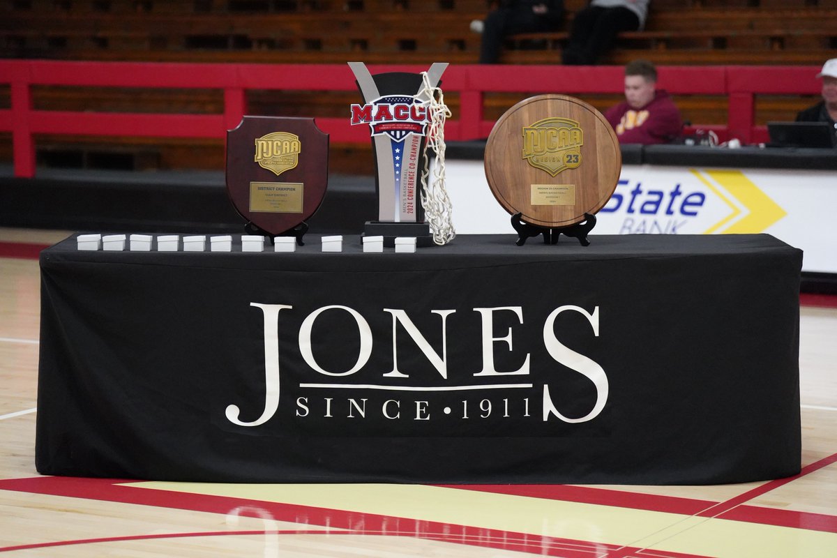 Jones Men’s Basketball tweet media