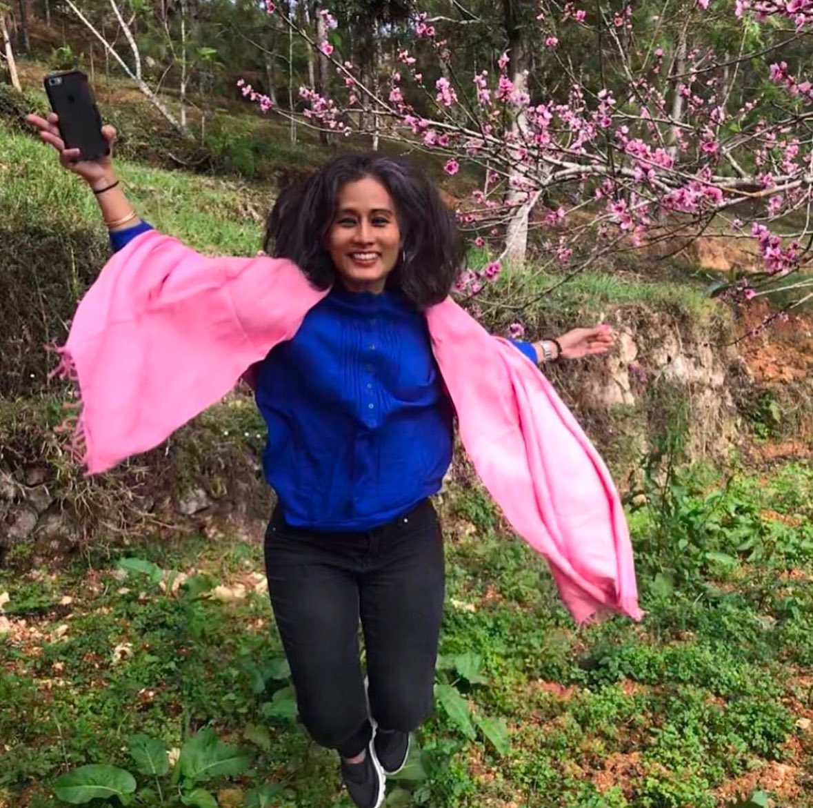 Frazier in a captivating moment