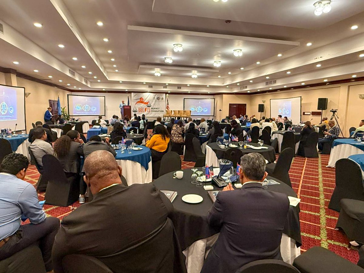 UNDPBelize's tweet photo. #UNDPinBelize supported the 2nd Annual Anti-Corruption Conference! @amilinmendez shared our global efforts to fight corruption &amp; empower youth across 115 countries. 

Locally, we’re strengthening #governance through capacity building &amp; policy development. #UnitedAgainstCorruption https://t.co/uVFcr00lkF