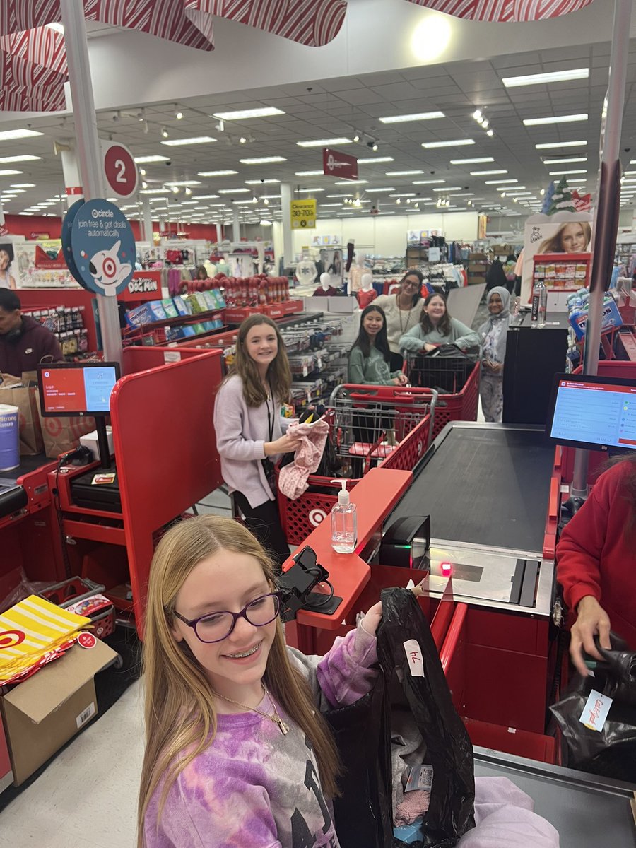 Patty Furusa tweet media