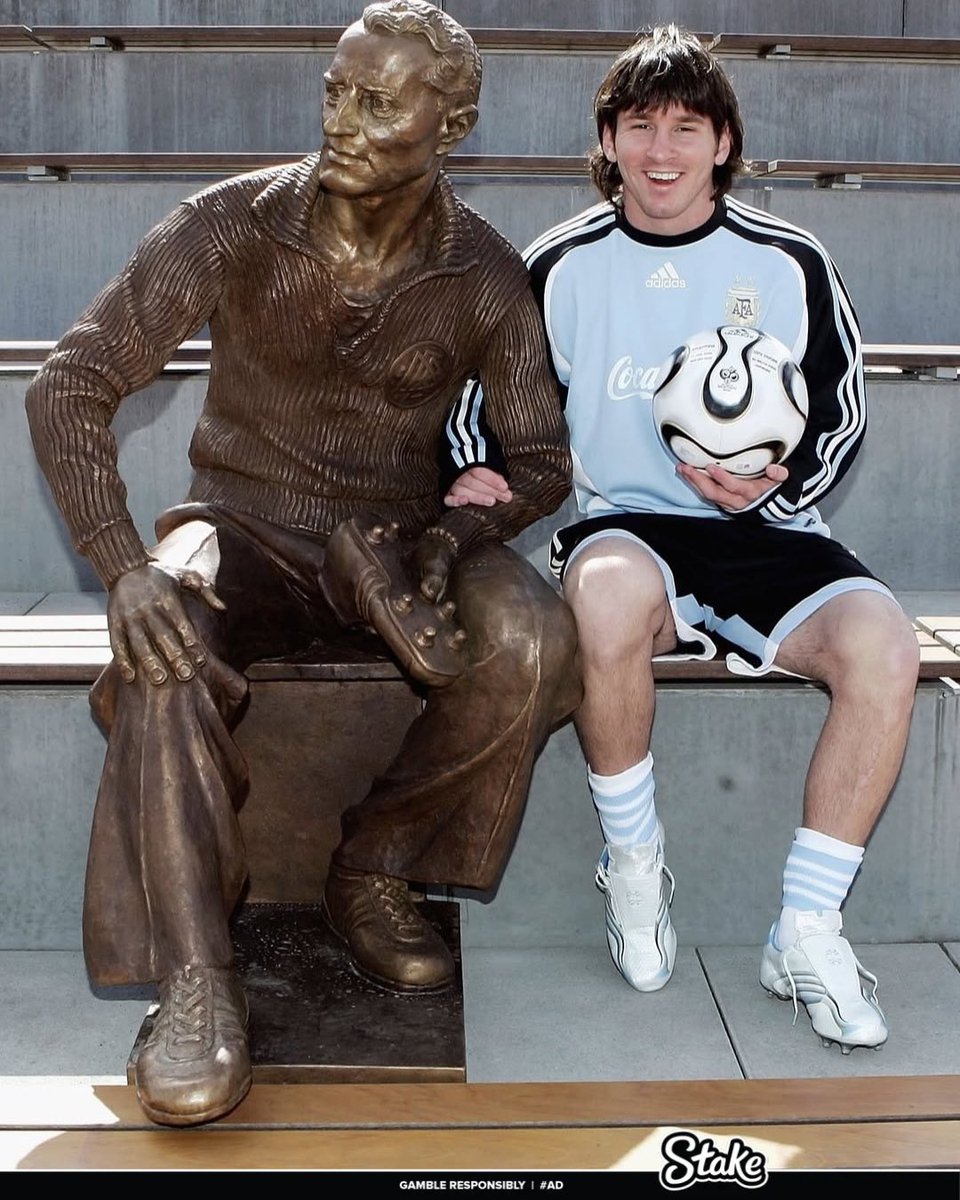 WeAreMessi's tweet photo. Lionel Messi at the adidas headquarters in Germany today

"Past, present and future. Proud to be part of the Adidas family!" https://t.co/GNpIizVdRz