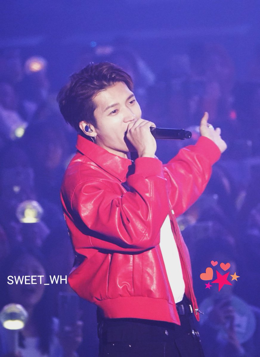 lucyzzanglive's tweet photo. 241208

INFINITE 15TH LIMITEDEDITION

무대의 신 🏆
노래의 신 남우현🎤

#우현 #남우현 #INFINITE #콘서트 https://t.co/zLSGTB0rdF
