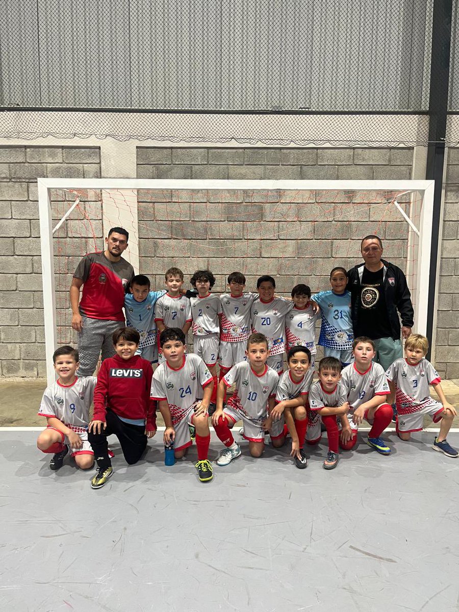 PoasFutsal's tweet photo. A todos nuestros aficionados, patrocinadores, jugadores y cuerpo técnico:
Concluimos nuestra participación en este 2024 como institución, abarcando todas las categorías, un año lleno de momentos especiales que nos dejan aprendizajes valiosos y nos motivan a seguir trabajando. https://t.co/u9j42lzbk0
