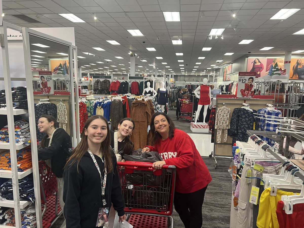 Patty Furusa tweet media