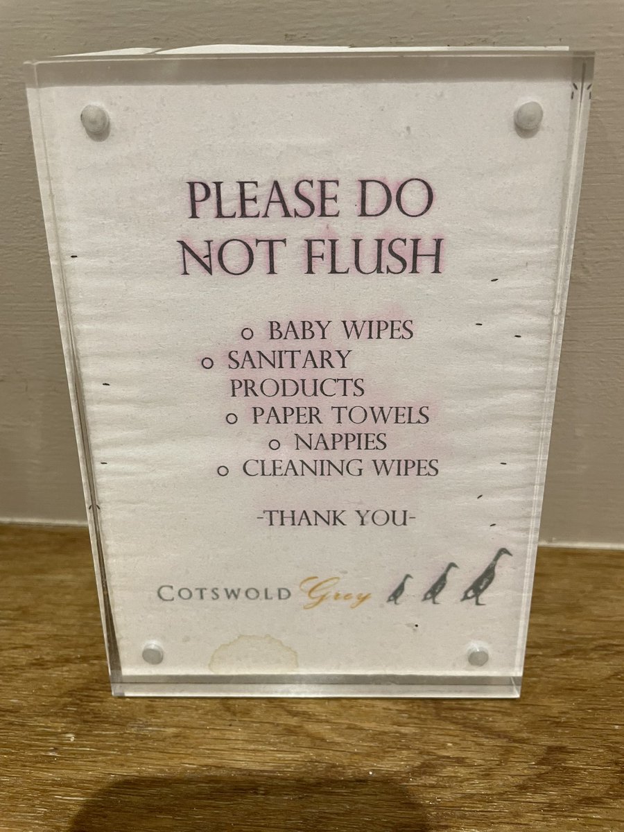 davechaps's tweet image. I was having a lovely weekend, until I saw this crime against alignment.