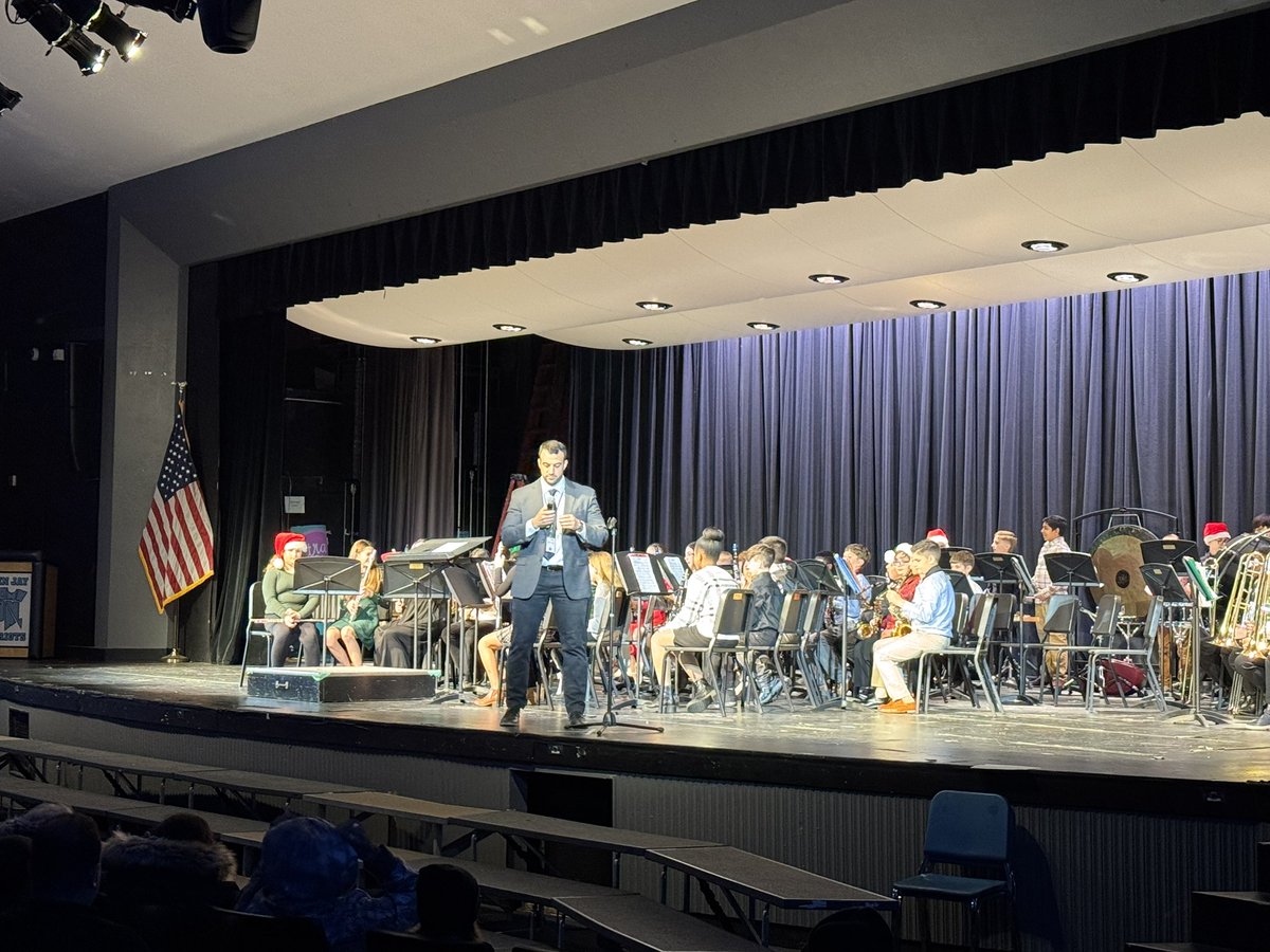 Awesome job by our Grizzlies…6th grade band led by  Mr. Cerullo. A great first performance at Gayhead!
