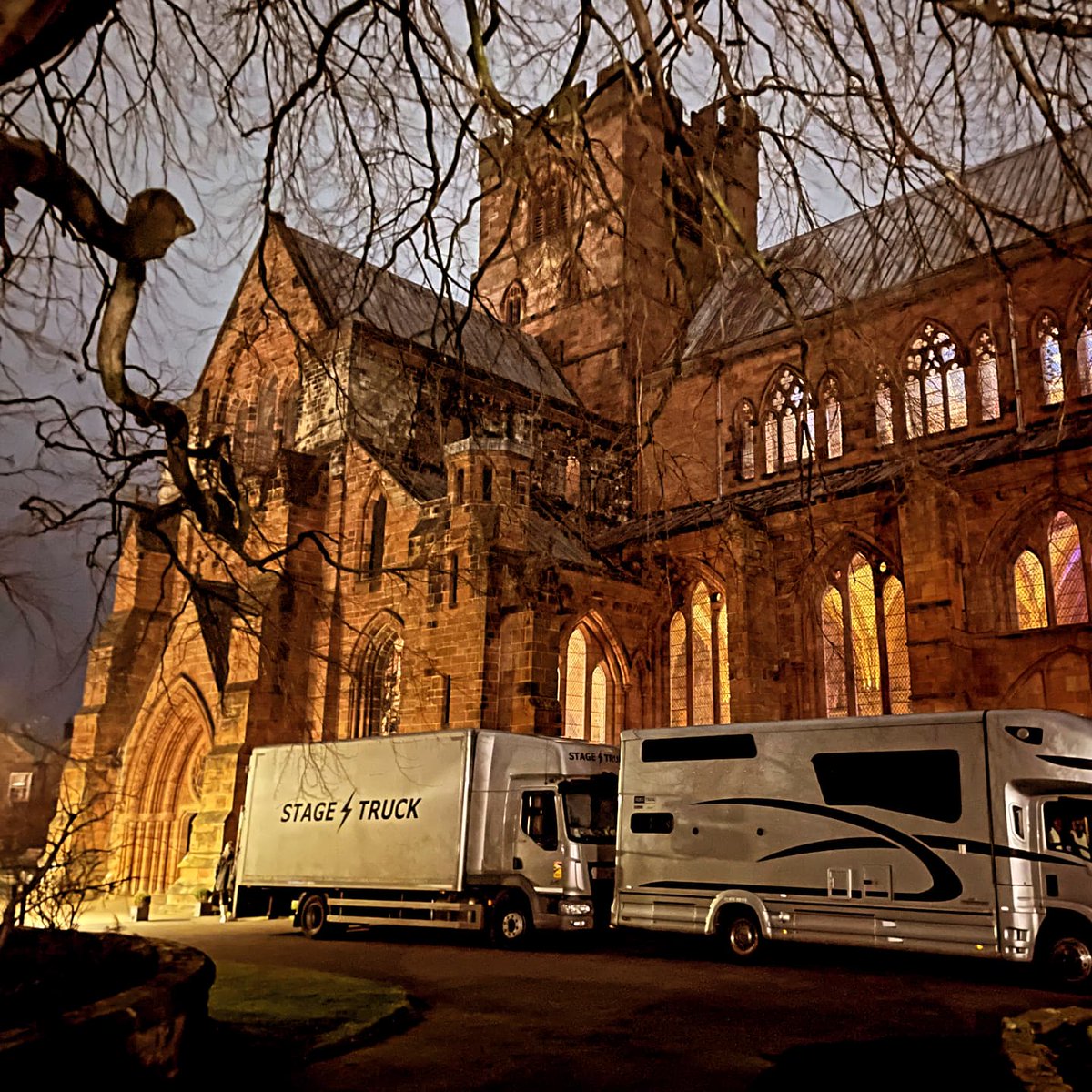 Delighted to return to <a href="/CarlisleCath/">Carlisle Cathedral</a> tonight to another sell-out crowd. Tickets for next year are already on sale can you believe &amp; selling fast! events.ticketbooth.eu/event/g4-chris… Next stop tomorrow <a href="/HullMinster/">Hull Minster</a>!
