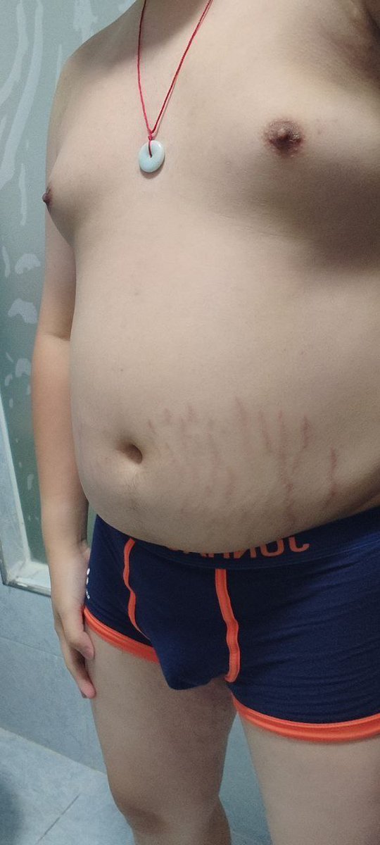 有人想一起洗澡吗